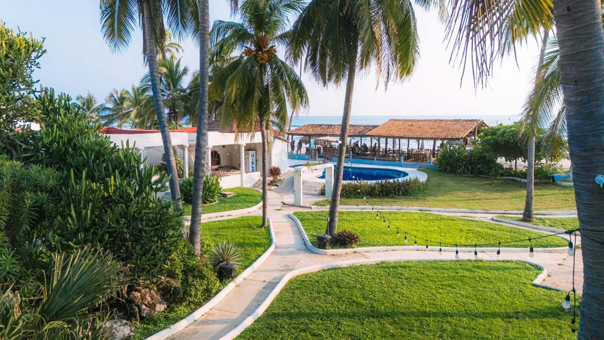 Hotel Tres Santos Troncones Dış mekan fotoğraf